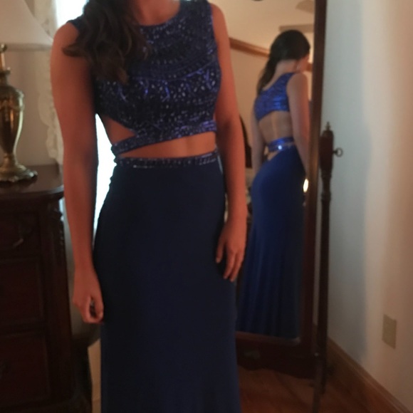 Blue prom dress Sherri hill - Picture 2 of 5